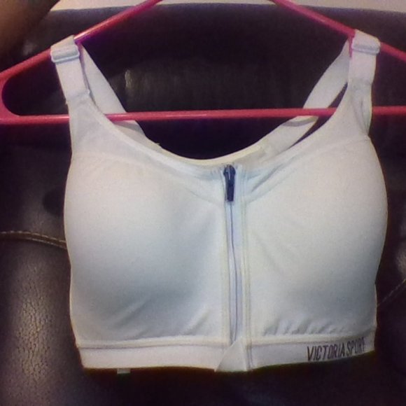 8 used bras - Picture 7 of 14